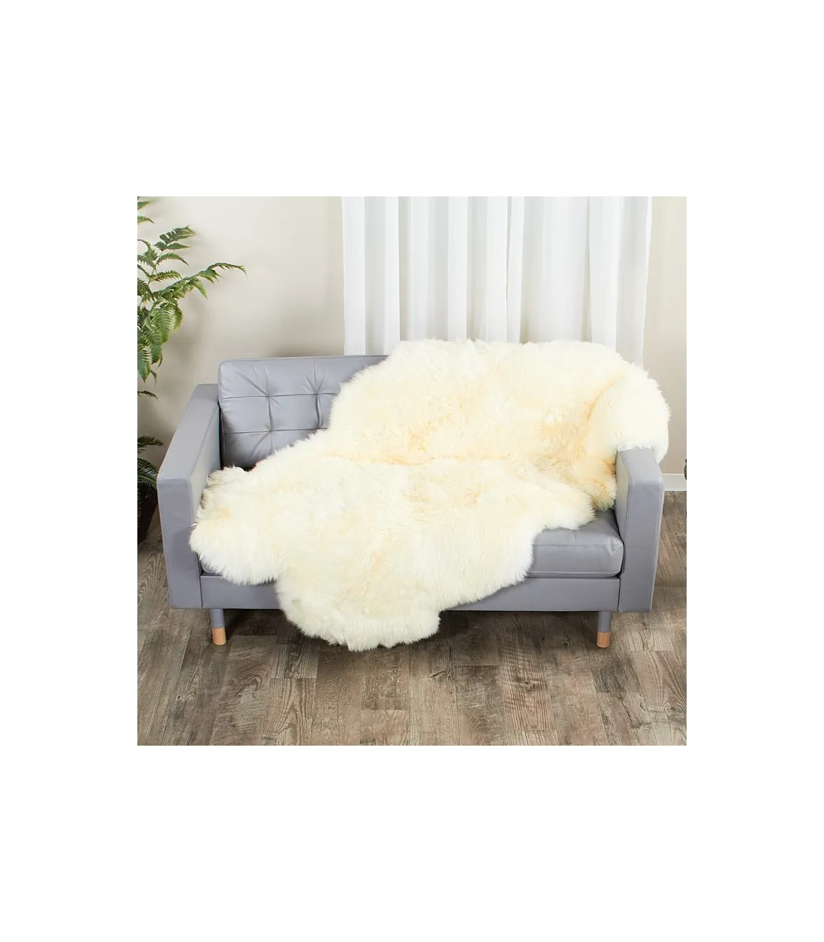 4 Pelt Eggshell White Sheep Fur Rug (Quatro): FurSource.com