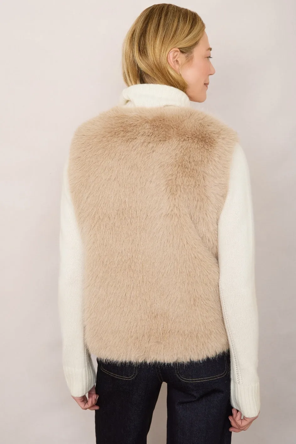 Cameron Faux Fur Gilet - Oyster