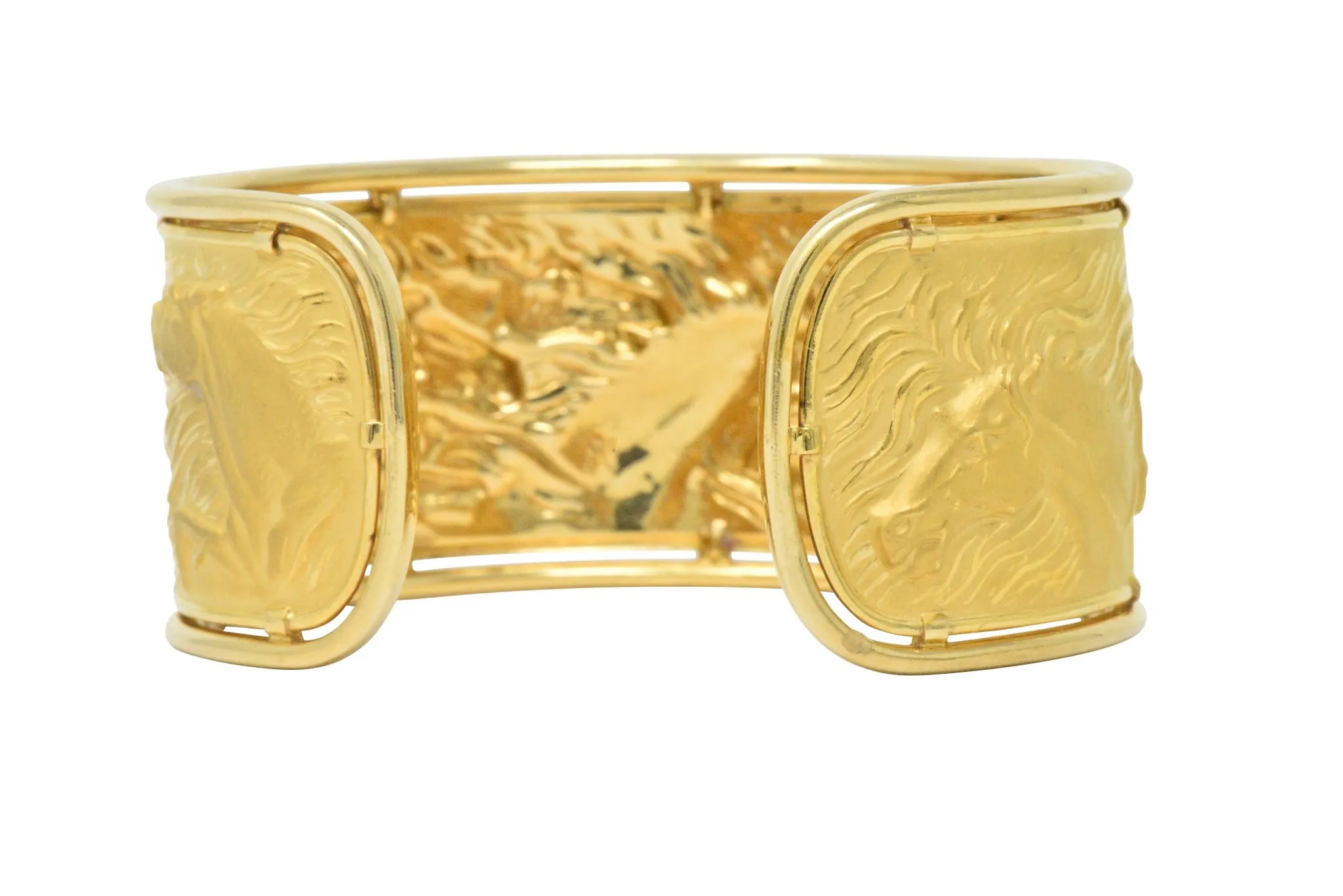 Carrera Y Carrera 18 Karat Gold Ecuestre Horse Cuff Bracelet