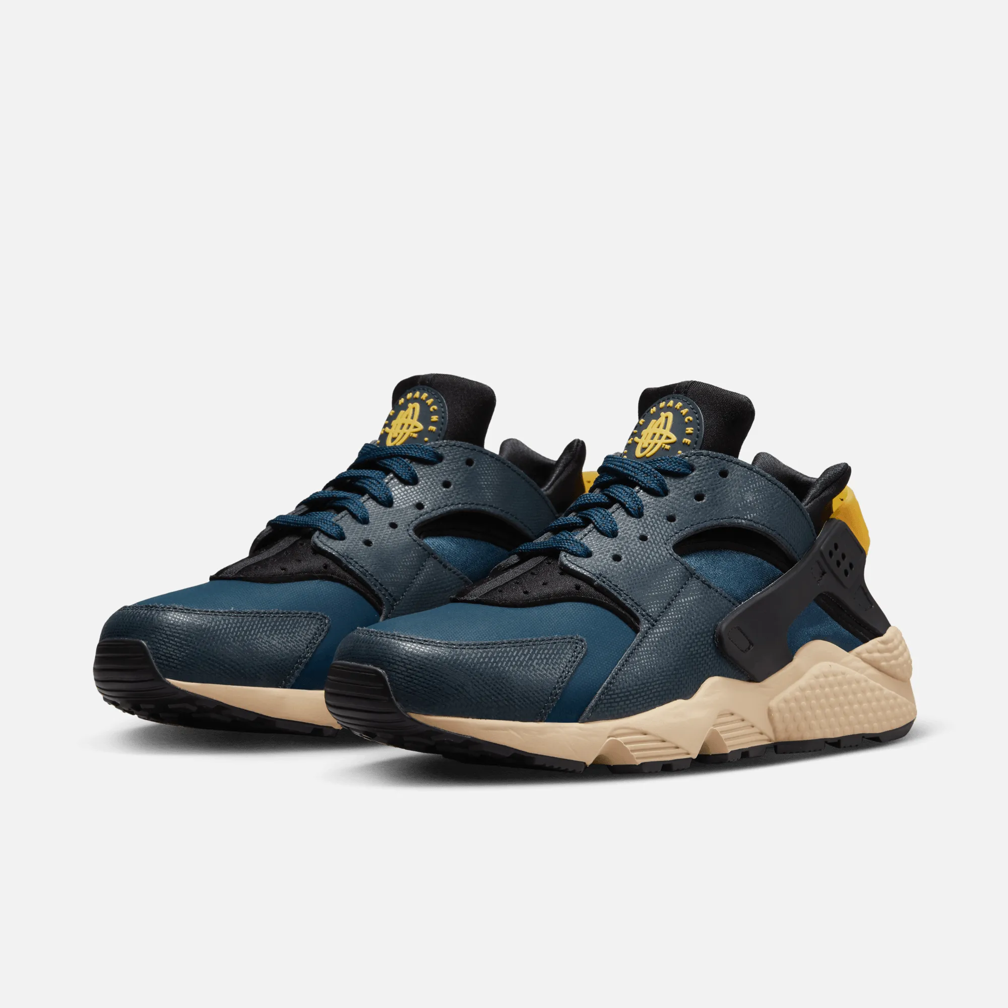 Nike Air Huarache Premium 'Michigan'