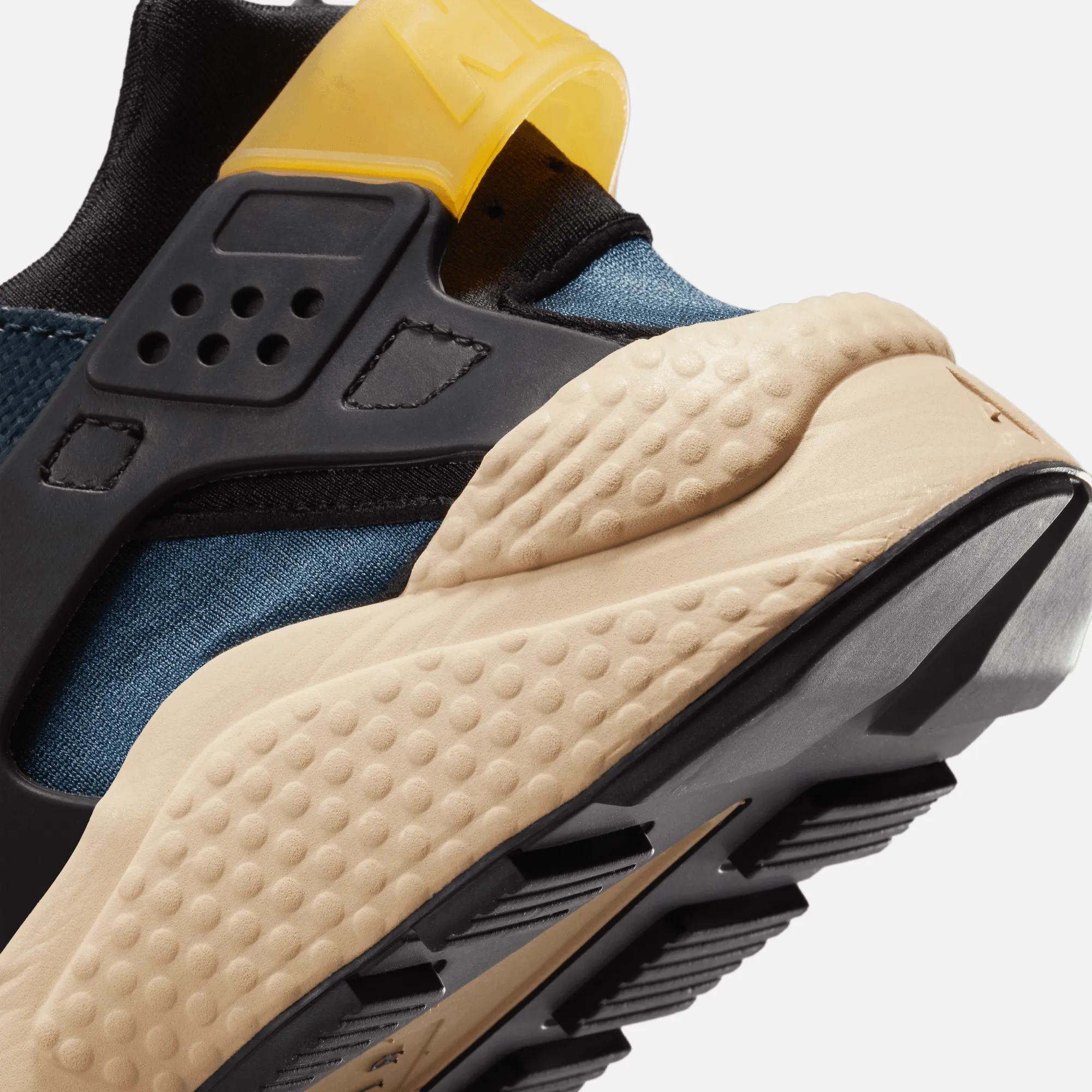 Nike Air Huarache Premium 'Michigan'