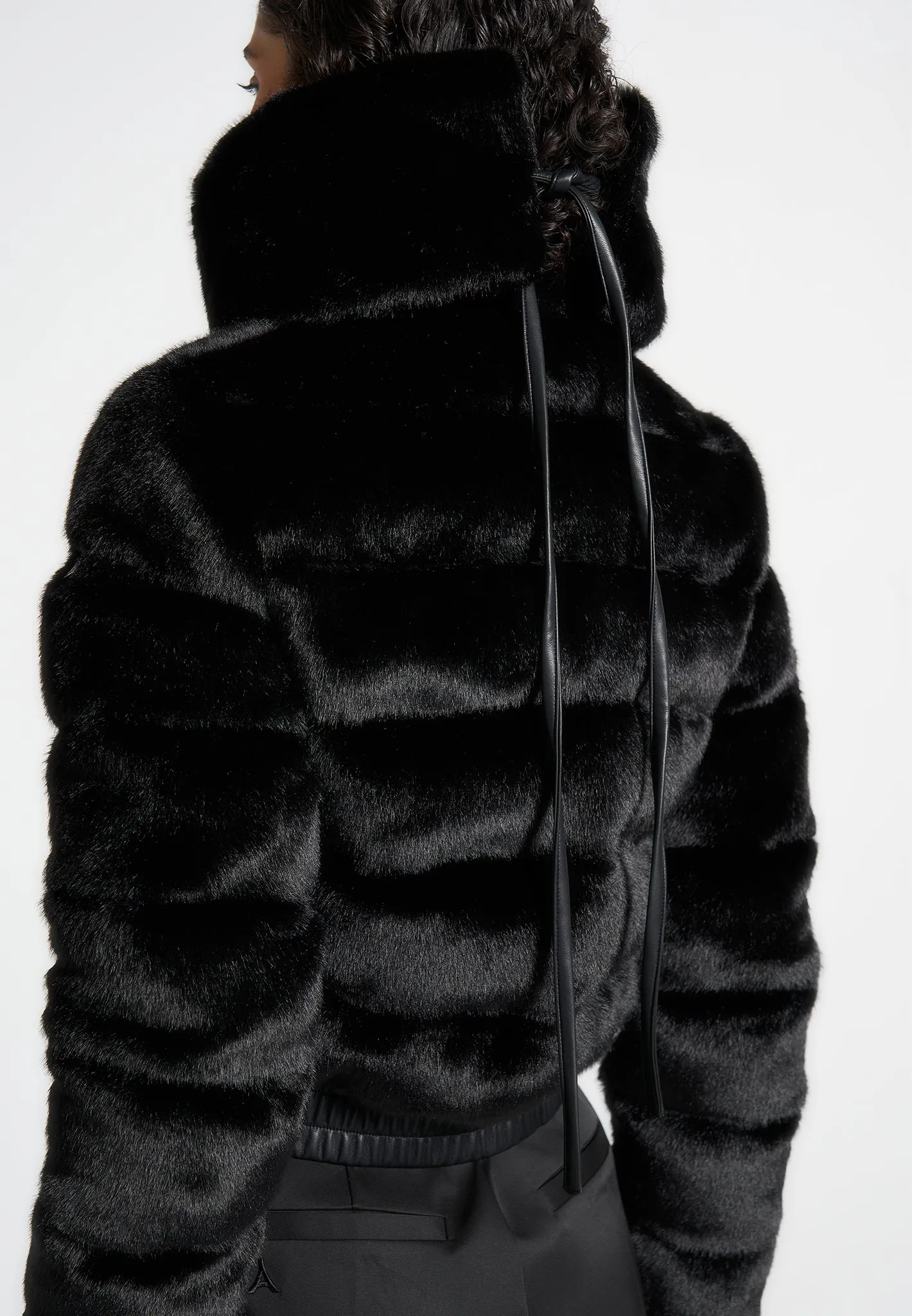 Plush Ribbed Jacket with Neck Scarf - Black