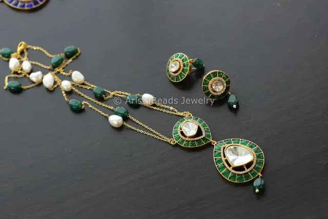 Premium Emerald Jadau Kundan Moissanite Polki Set