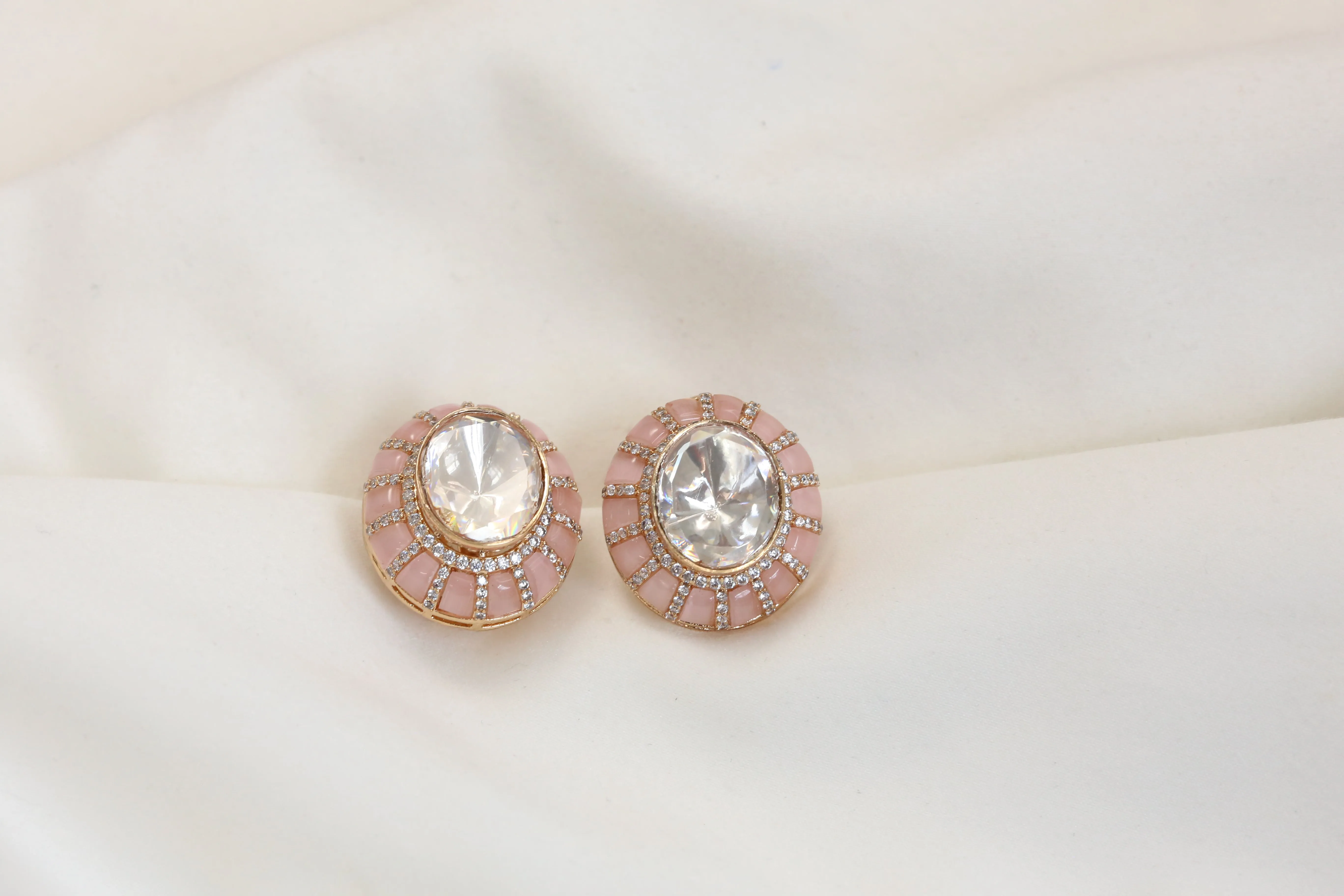 Premium Kundan & Real Moissanite Studs