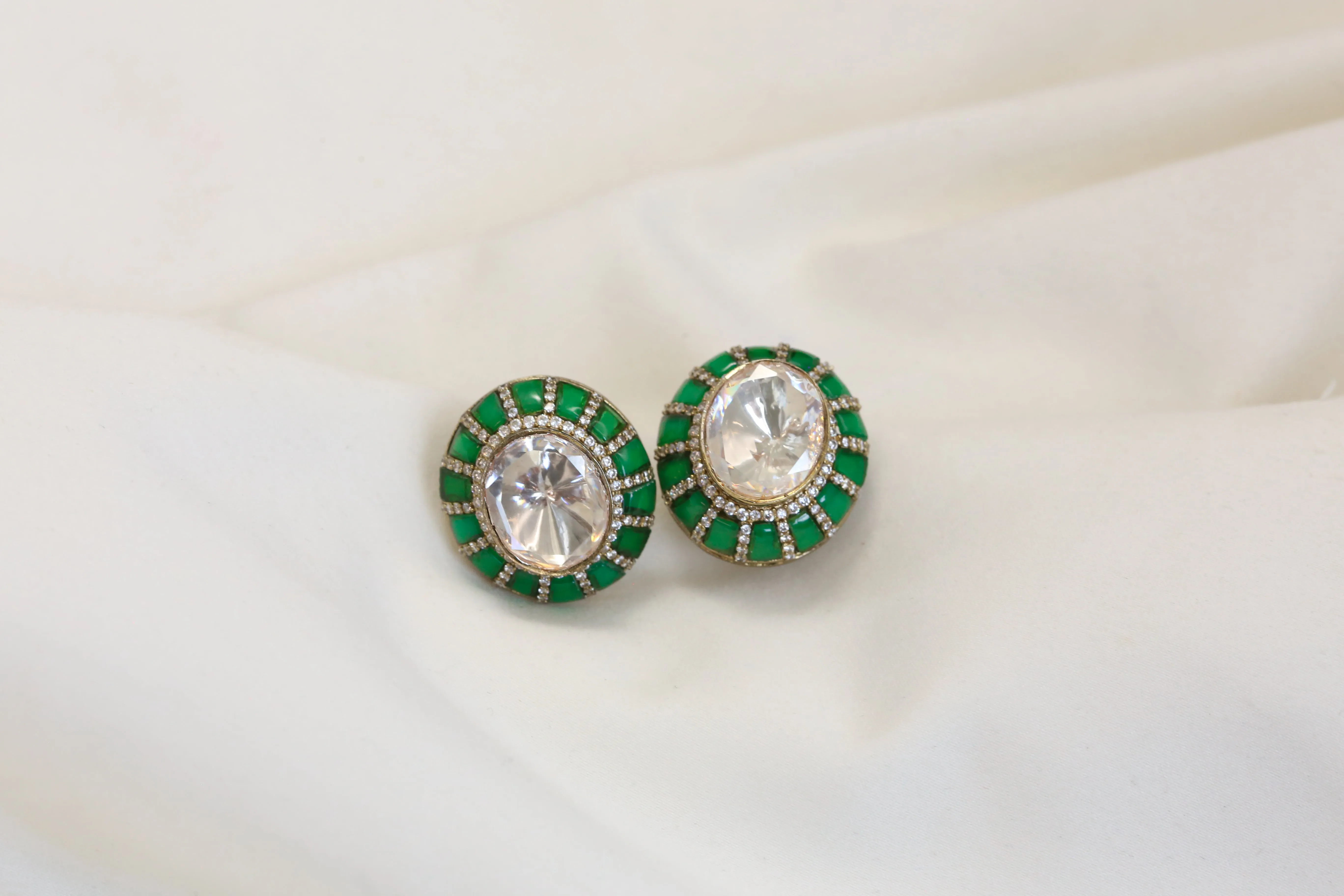 Premium Kundan & Real Moissanite Studs